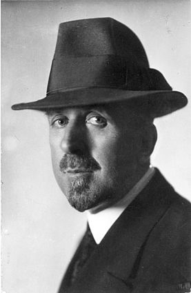 Heinrich Mann, Foto: Atelier Leopold, Inh. Lise Lobe, München, o.D., Heinrich-Mann-Archiv Nr. 3674 Heinrich Mann, Foto: Atelier Leopold, Inh. Lise Lobe, München, o.D., Heinrich-Mann-Archiv Nr. 3674
